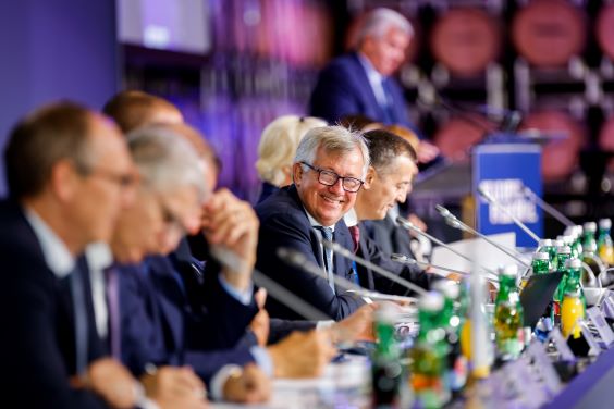 EHF, Michael Wiederer bleibt EHF-Präsident